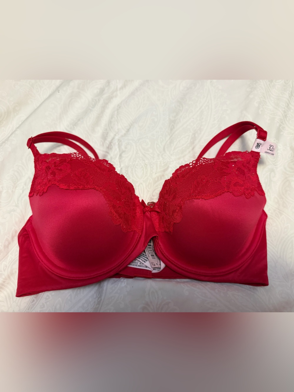 Victoria's Secret Red Lace-Accent Lightly Lined Bra